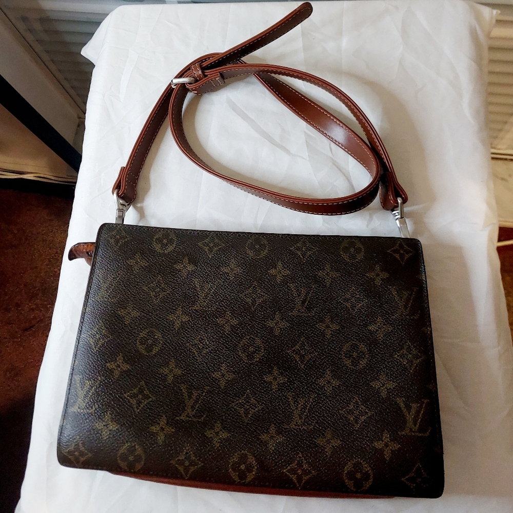 Vintage Louis Vuitton accordion Bag